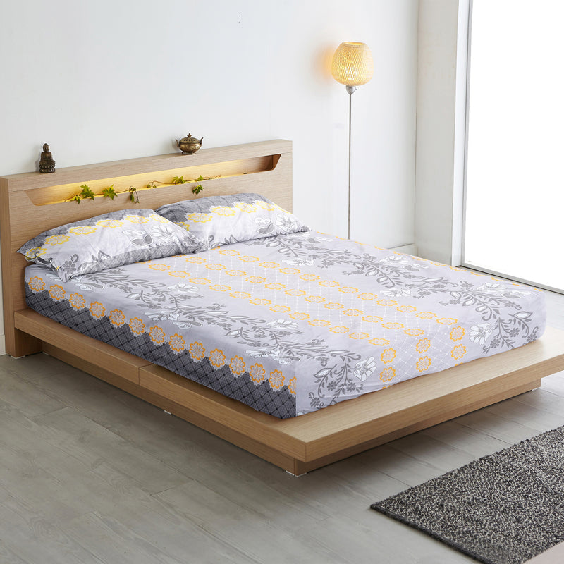 Sunlit Grace Cotton Blend Bedsheet