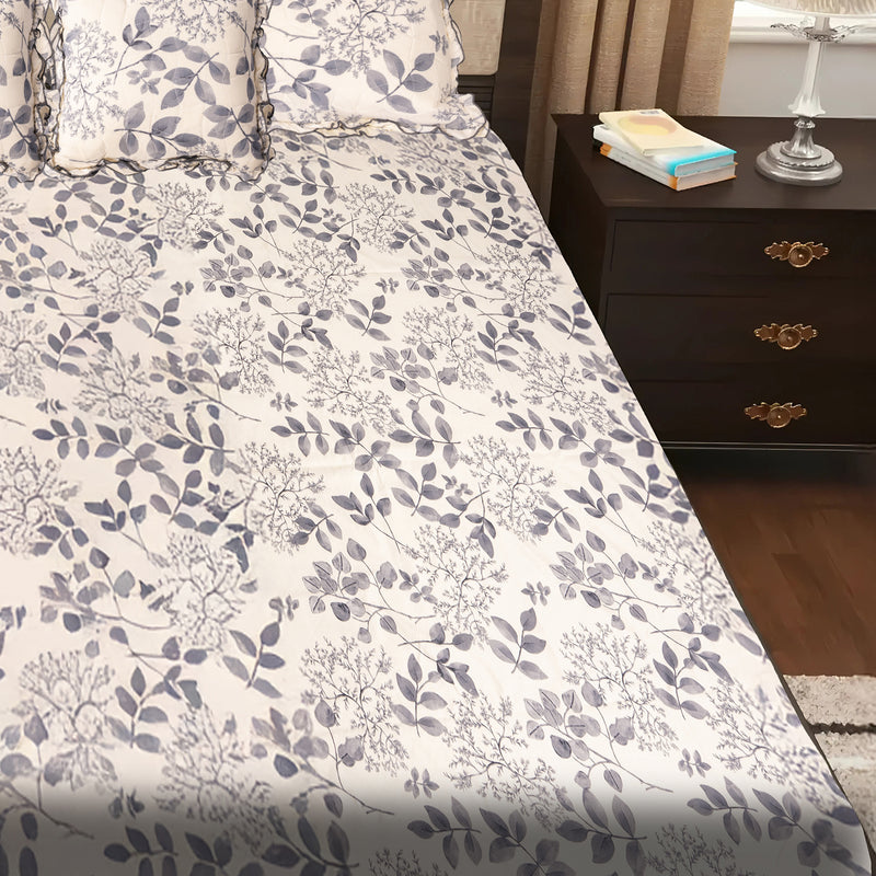 Elegant 5-Piece Quilted Bedding Set | King Size | Grey Leaf Botanical Print on White
