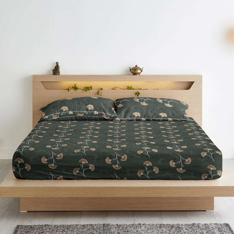 The Vanraji Elegance Bedsheet