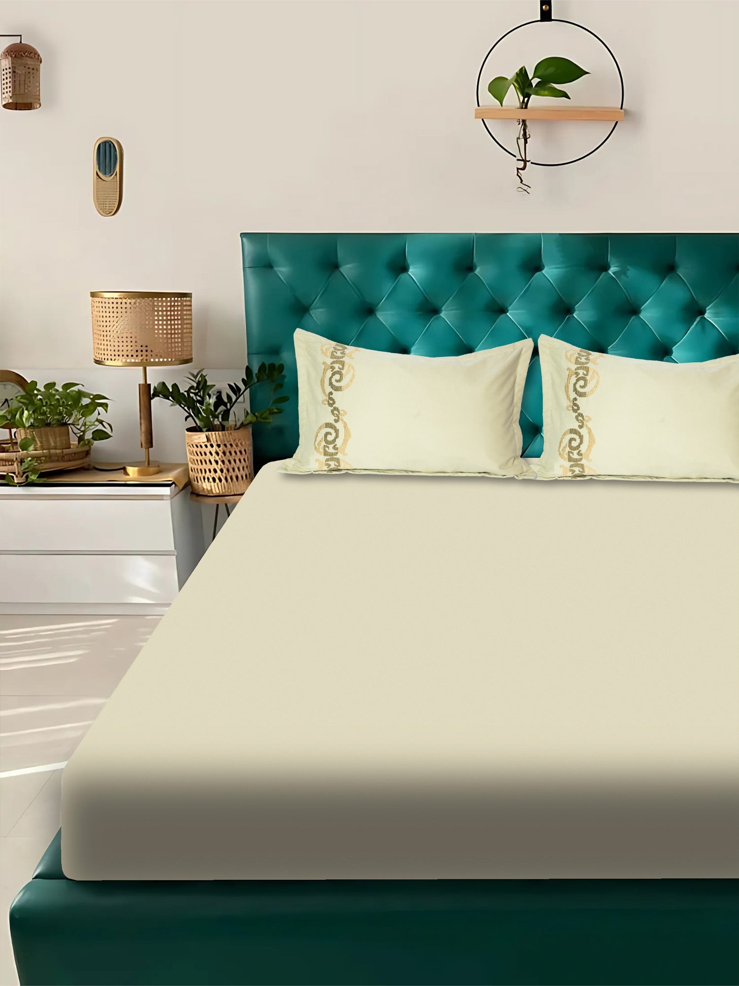 KARIGIRI SOLID ELEGANT GOLD SWIRL BORDER HAND EMBROIDERY 100% COTTON BEDSHEET SET