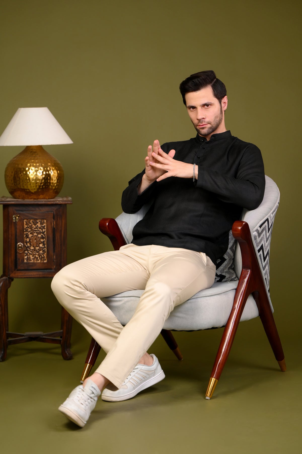 Black Linen Blend Full Sleeves Mandarin Collar Short Kurta