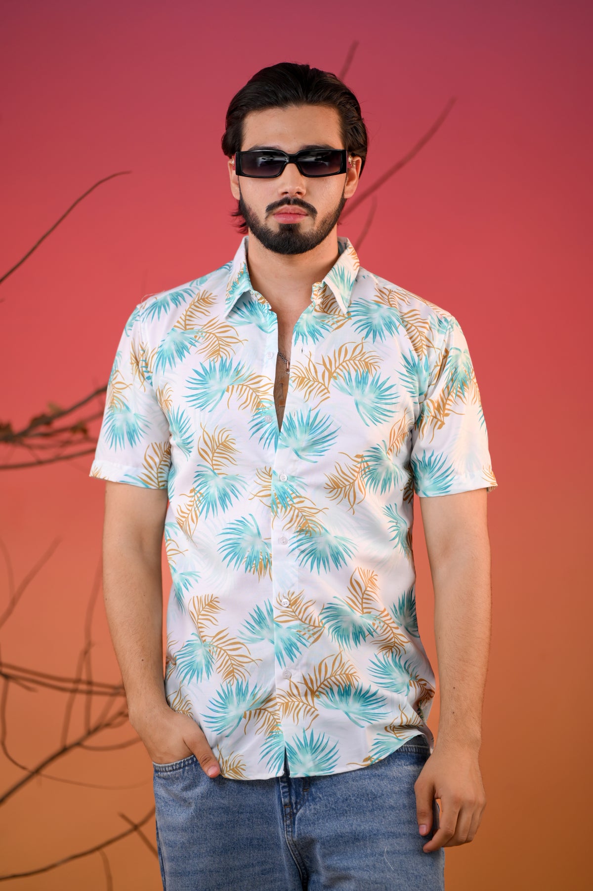 Men's Leafy Floral Opaque Printed Casual Shirt