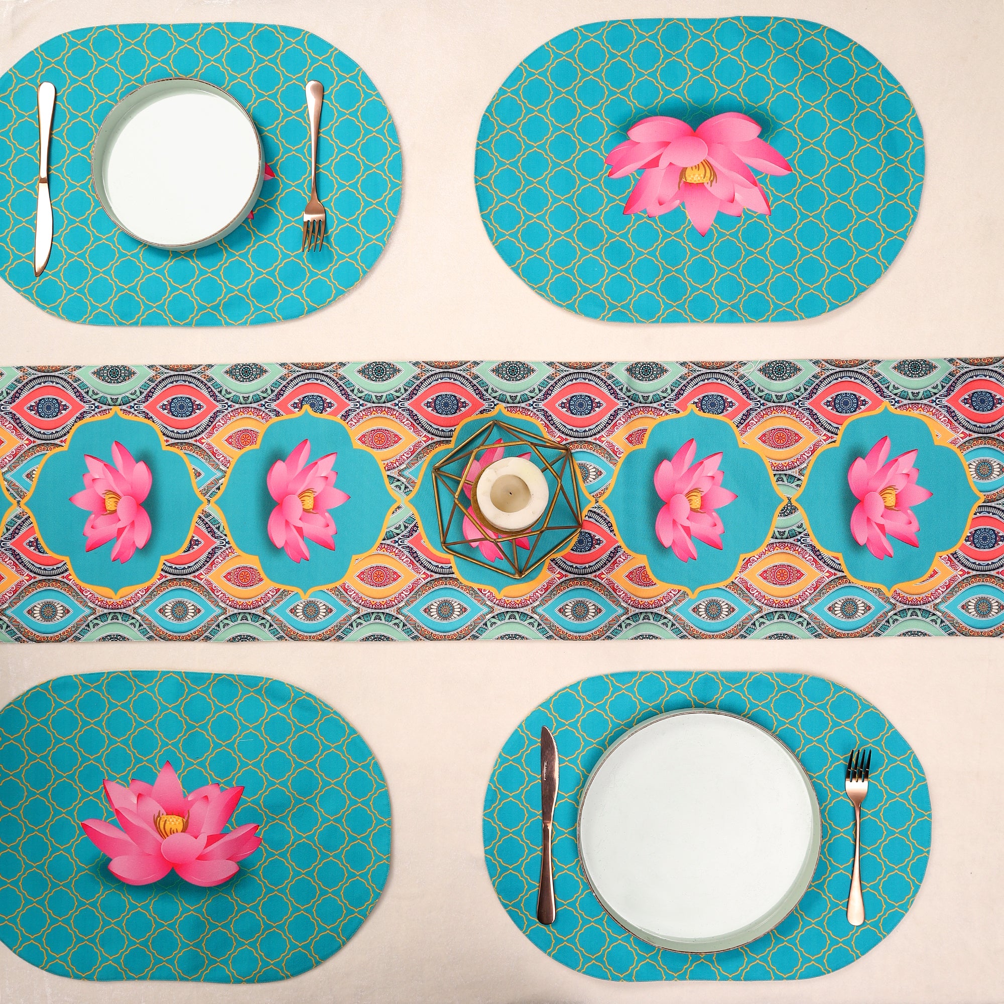 Padma Print Dining set (Runner Size: 70x12.5 inch | Mat Size: 12x18 inch Oval)