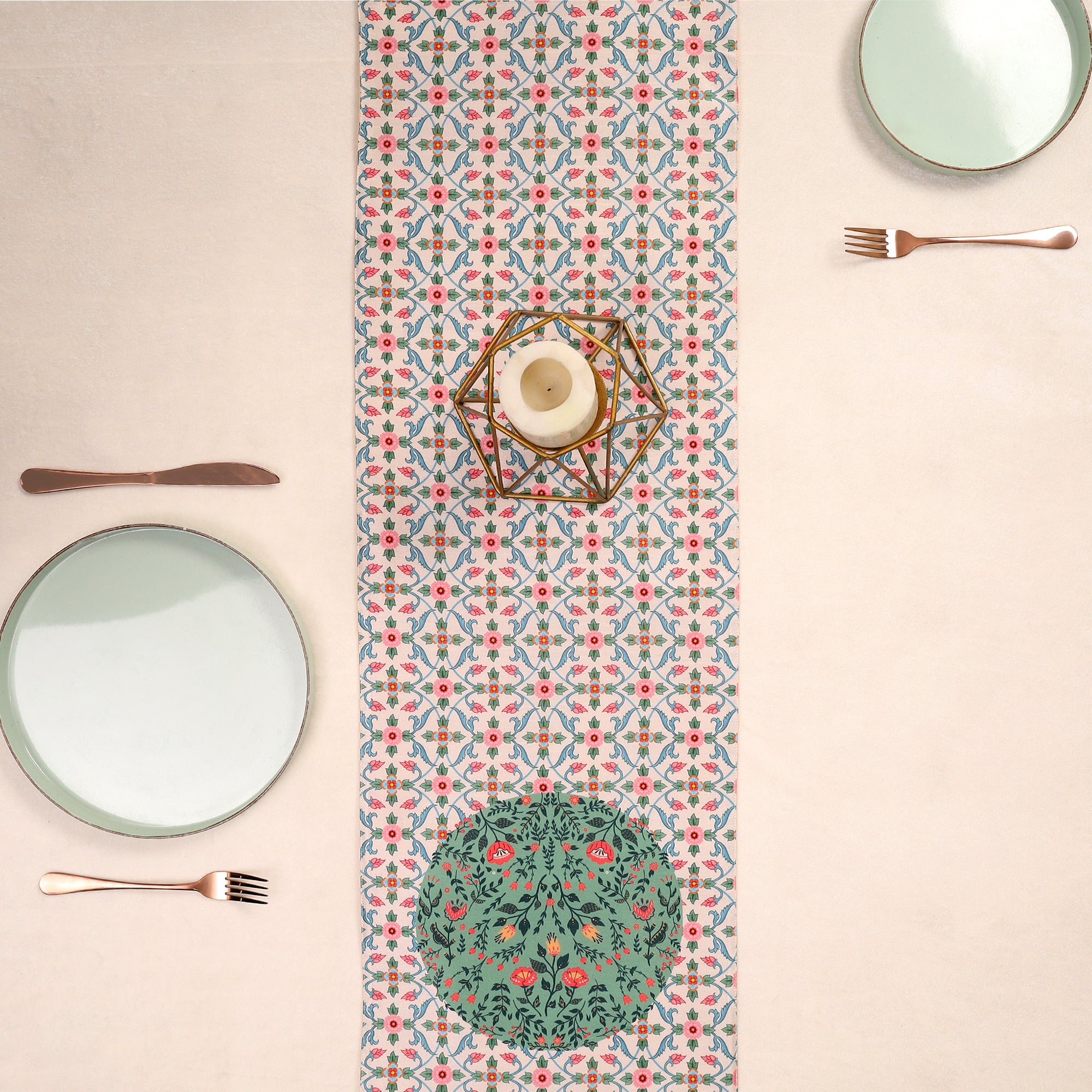 Gulistan Dining Table set  (Runner Size: 70x12.5 inch | Mat Size: 14.5 inches round)