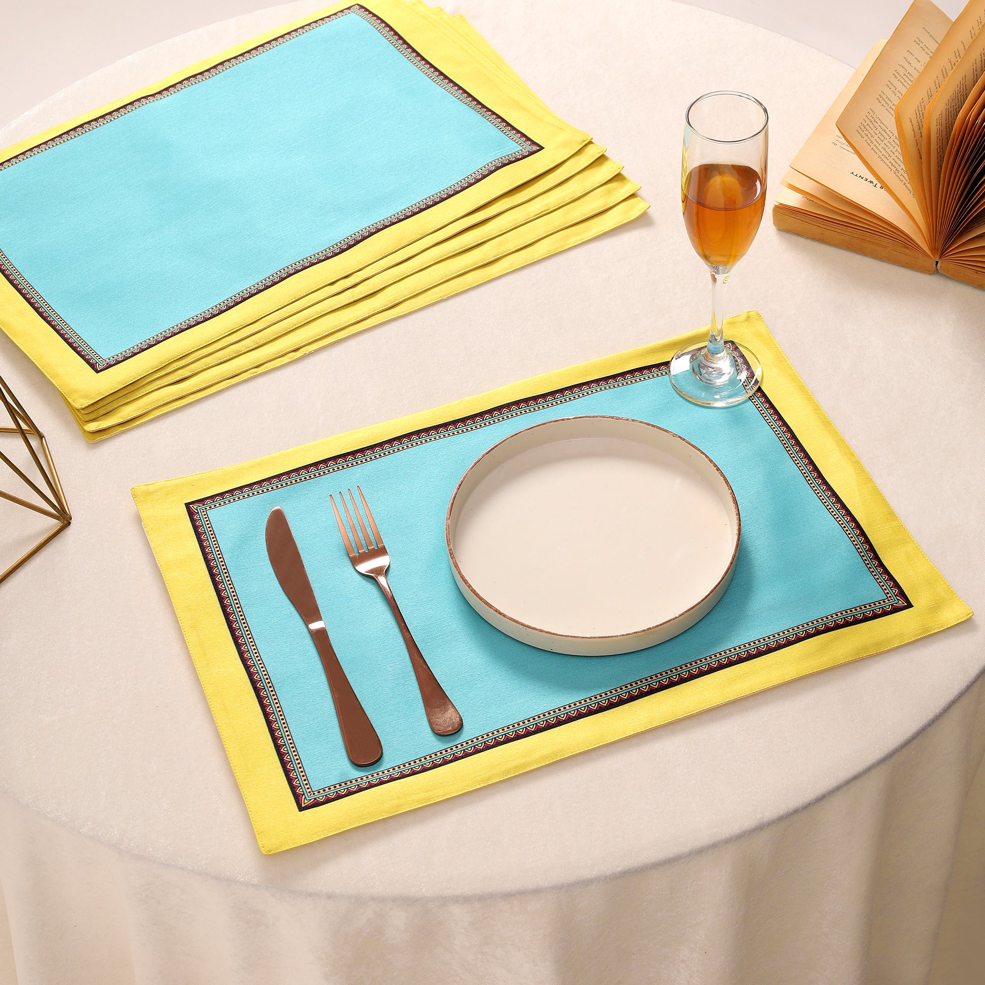 Mandala Glow Dining Set (Runner Size: 70x12.5 inch | Mat Size: 12x18 inch)